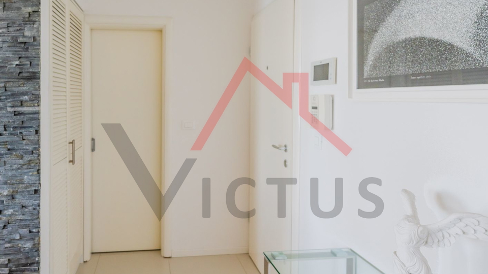 CRIKVENICA - Casa con 4 unit&agrave; abitative e piscina