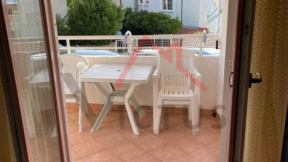 CRIKVENICA - 2S+DB, stan s lođom, 56 m2