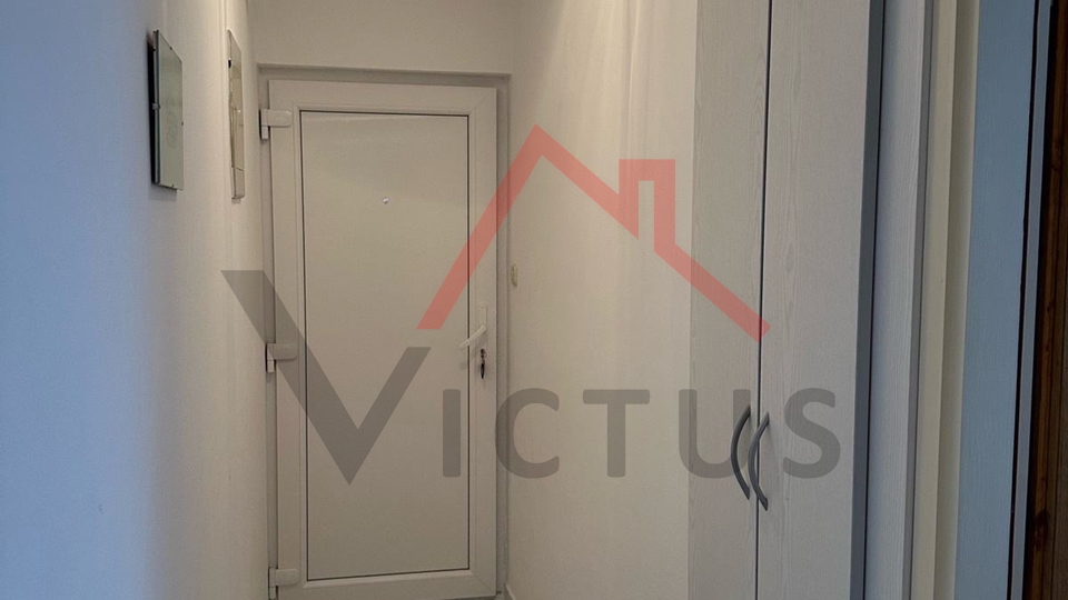 CRIKVENICA - 2S+DB, stan s lođom, 56 m2