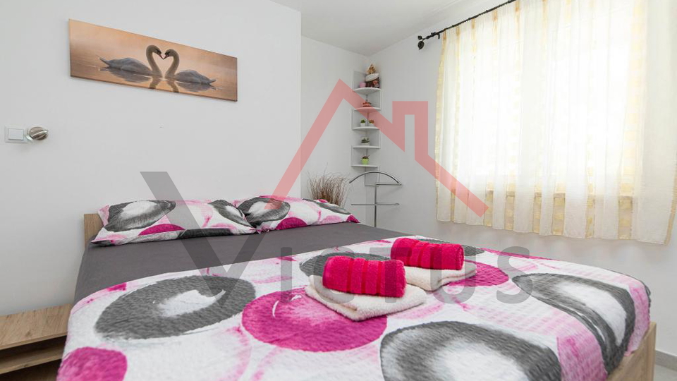 CRIKVENICA - House with 3 apartments&comma; 150 m from the sea