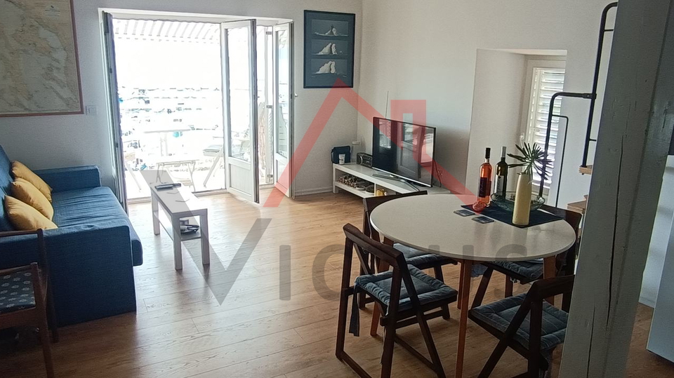 NOVI VINODOLSKI - Apartment with a beautiful sea view