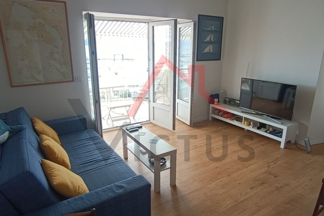 NOVI VINODOLSKI - Apartment with a beautiful sea view