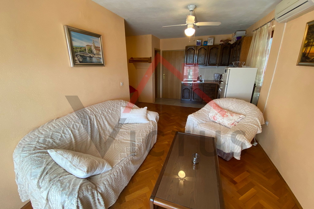 JADRANOVO - 1S+DB, stan s balkonom, 45 m2