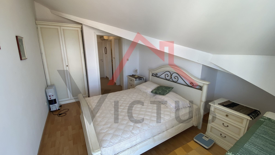 CRIKVENICA - 2S+DB, 100 m dal mare, 75 m2
