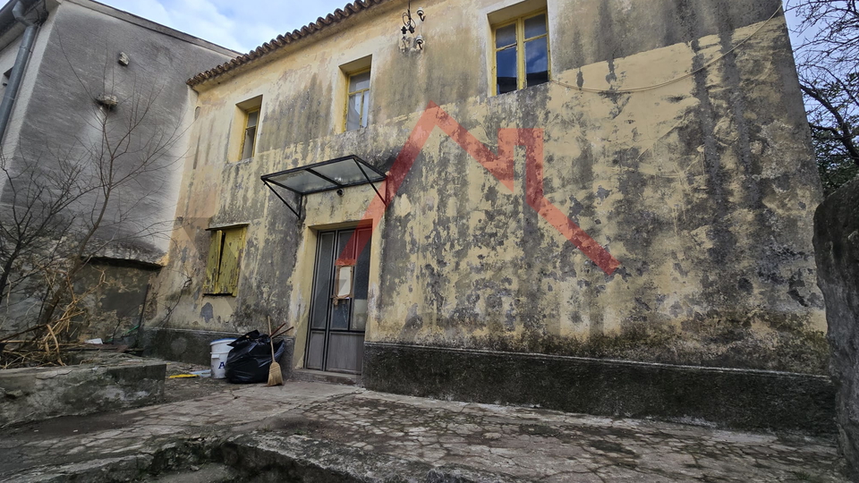 CRIKVENICA - Altbau zur Adaptierung im Stadtzentrum