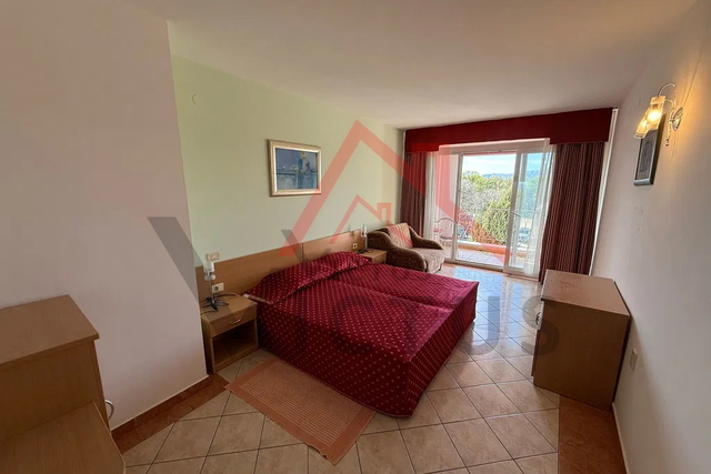 CRIKVENICA - Monolocale al piano terra, 30 m2