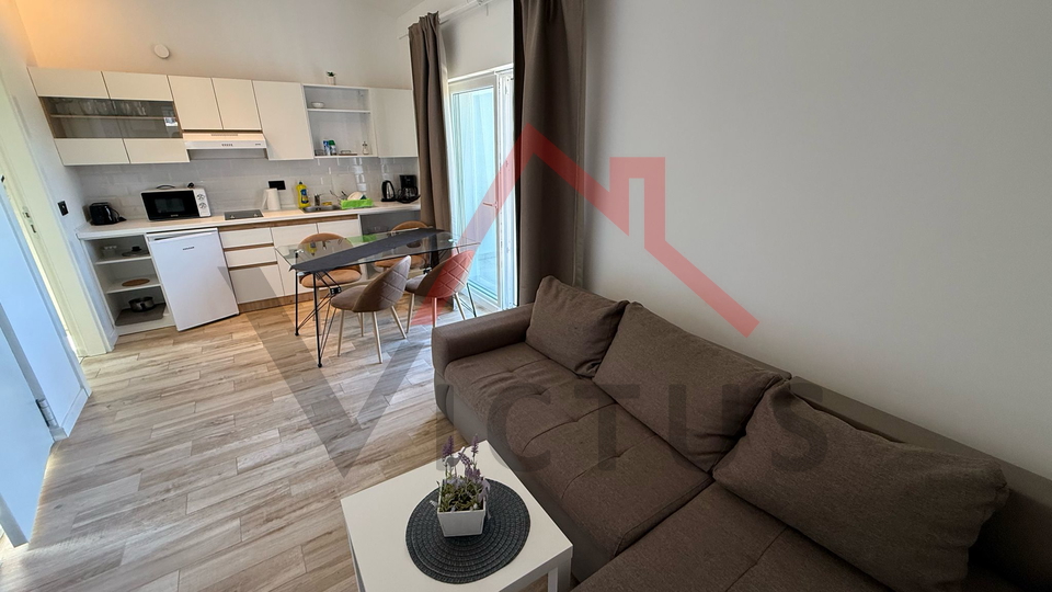 CRIKVENICA - 4 apartments in a new building in a row
