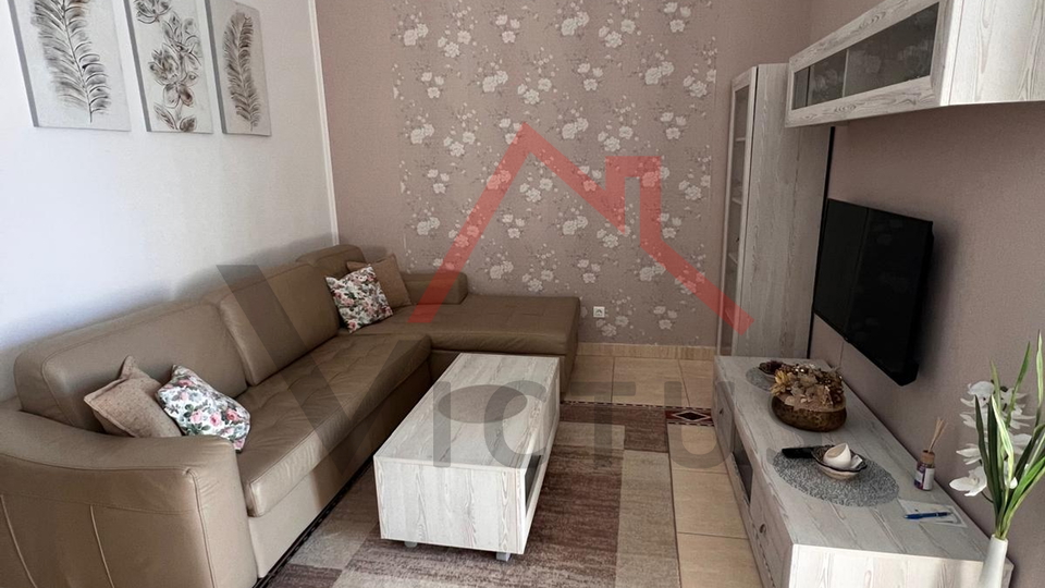 SELCE - Apartman s prostranom terasom, prvi red do mora