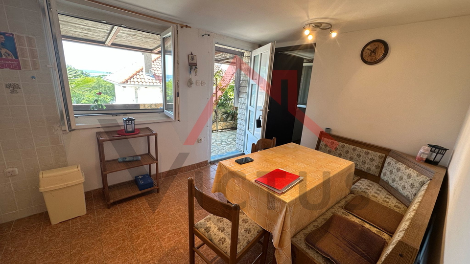 DRAMALJ - 2 camere + soggiorno, 80 m dal mare