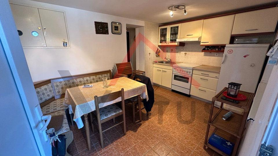 DRAMALJ - 2 camere + soggiorno, 80 m dal mare