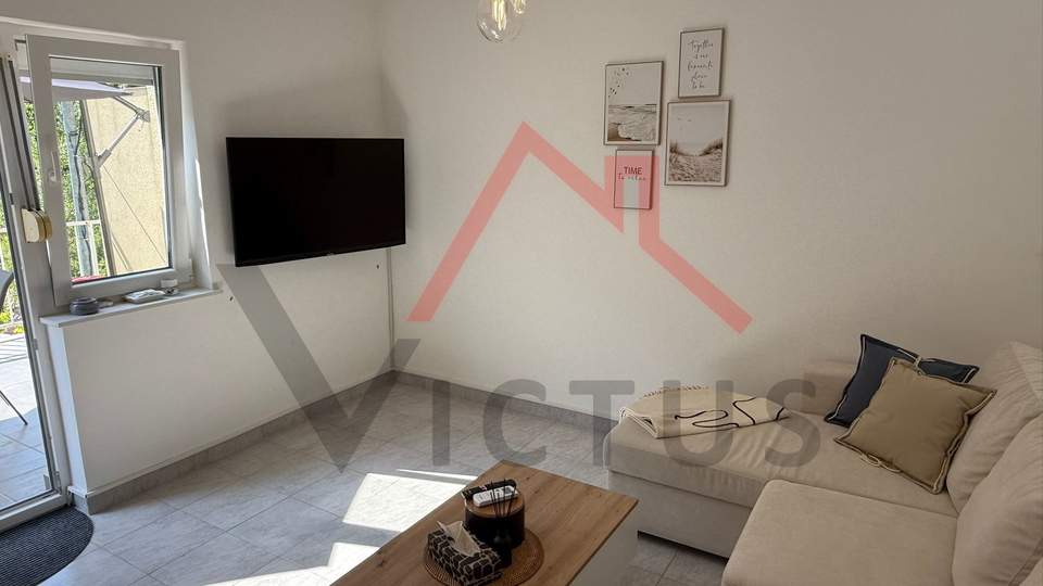 CRIKVENICA - 2S+DB, appartamento con terrazza, 53 m2