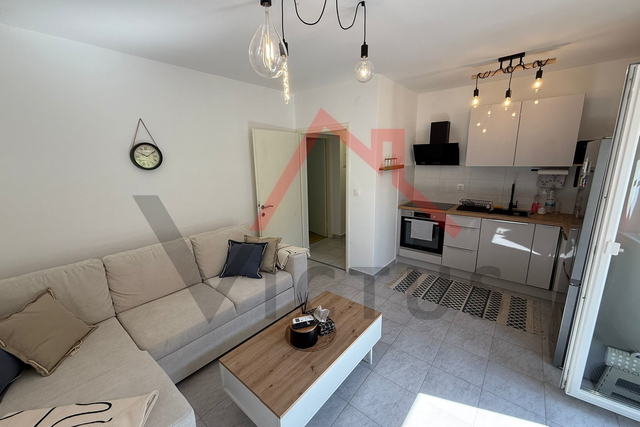 CRIKVENICA - 2S+DB, appartamento con terrazza, 53 m2
