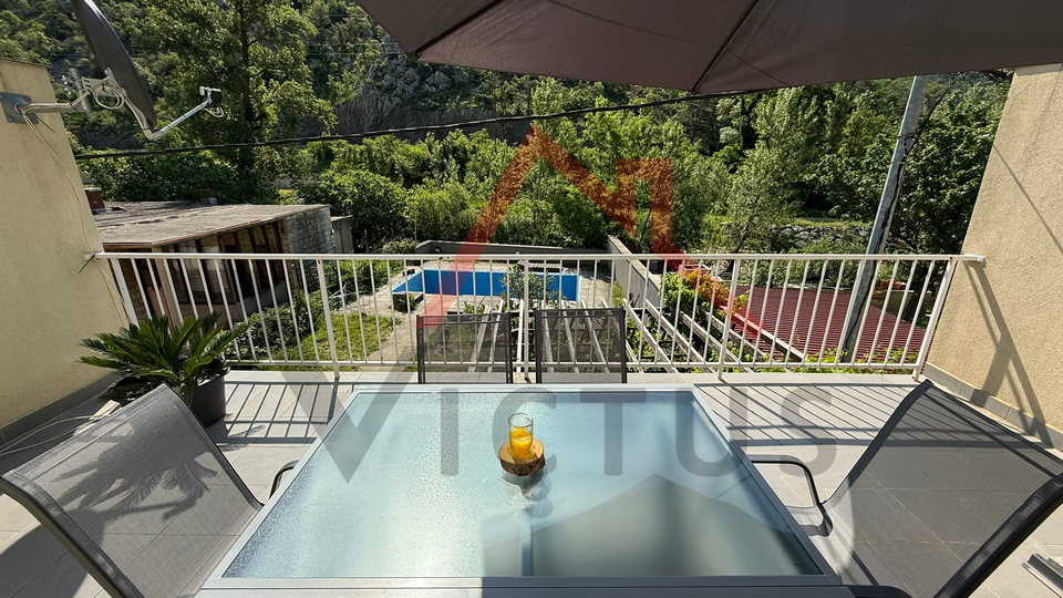 CRIKVENICA - 2S+DB, appartamento con terrazza, 53 m2