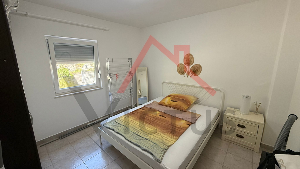 CRIKVENICA - 2S+DB, appartamento con terrazza, 53 m2