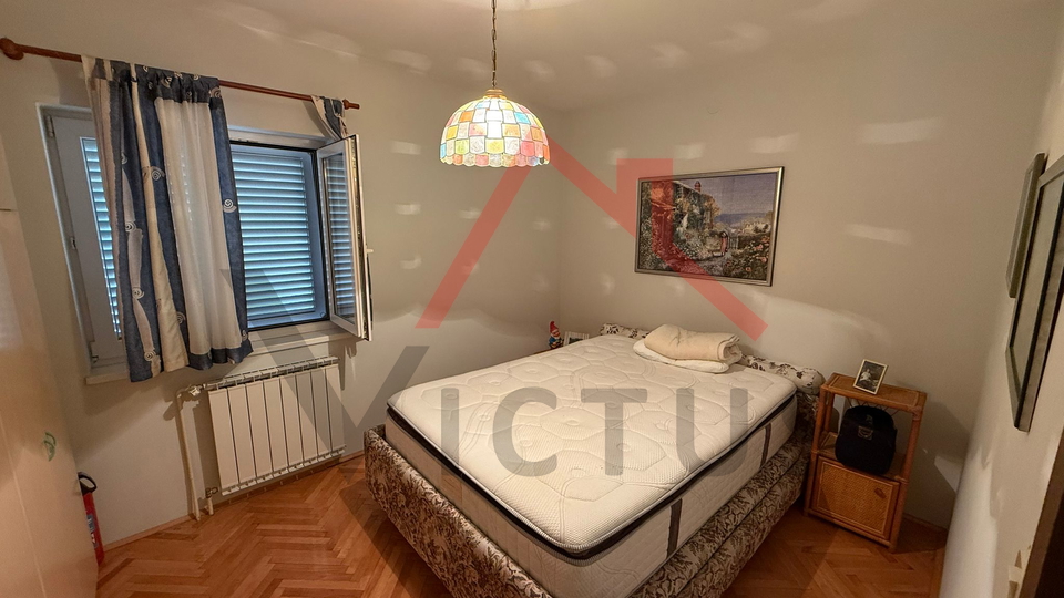 CRIKVENICA - Detached house, 50 m from the sea