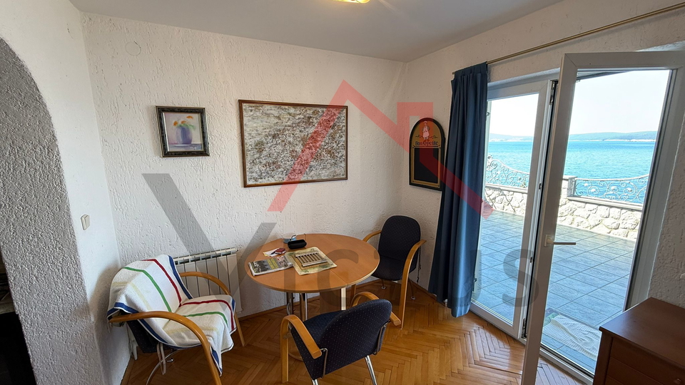 CRIKVENICA - Detached house, 50 m from the sea