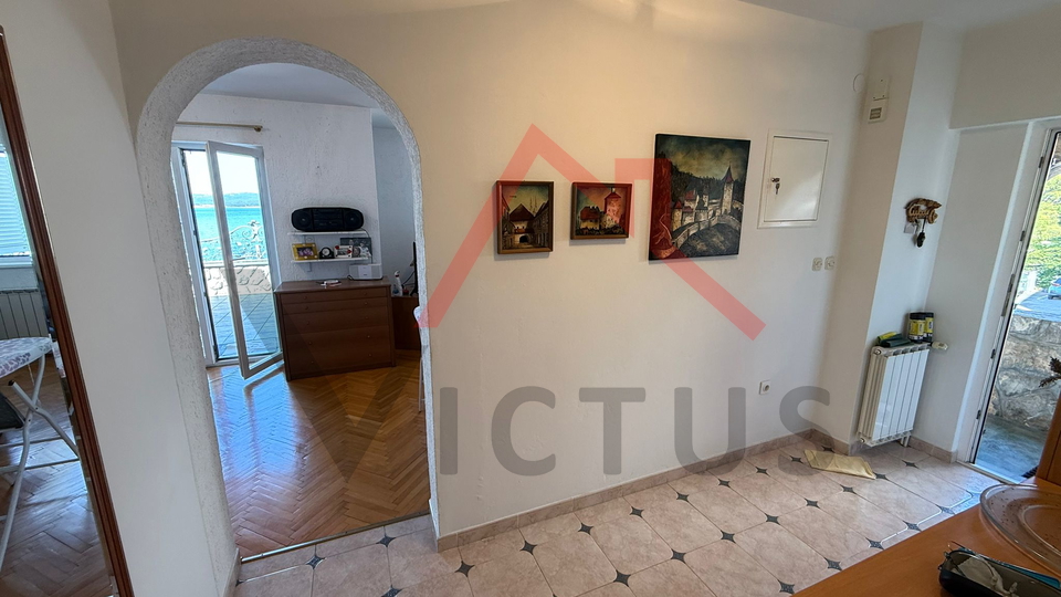 CRIKVENICA - Detached house, 50 m from the sea