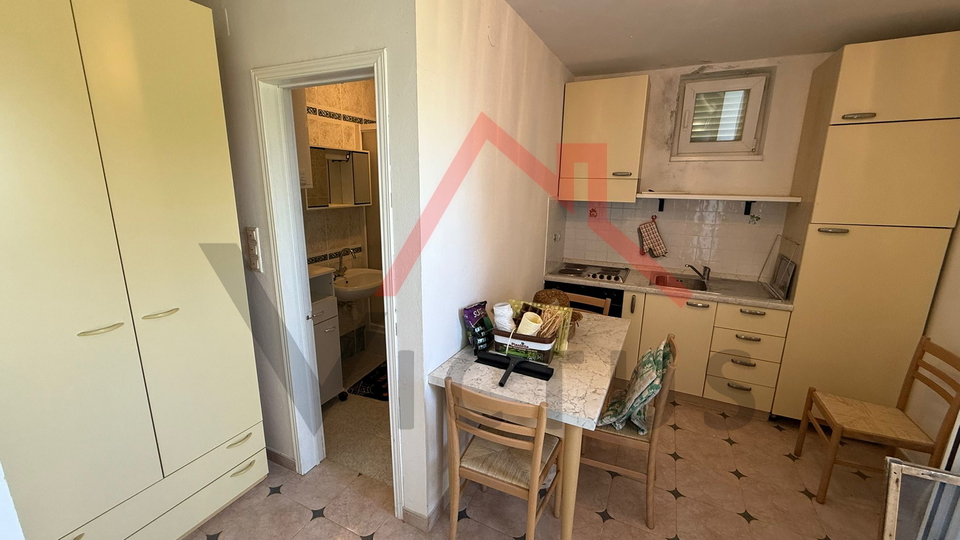 CRIKVENICA - Detached house, 50 m from the sea