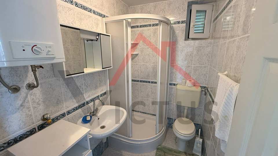 CRIKVENICA - Detached house, 50 m from the sea