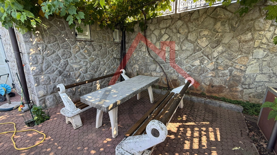 CRIKVENICA - Detached house, 50 m from the sea