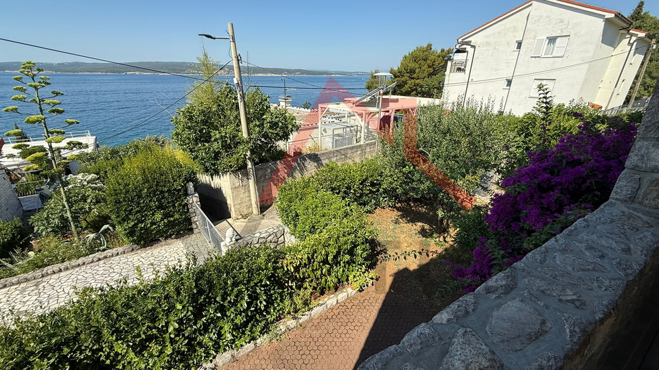 CRIKVENICA - Detached house, 50 m from the sea