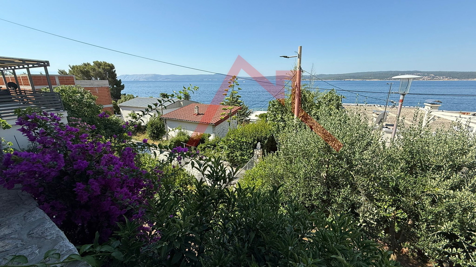 CRIKVENICA - 3 unità abitative, a 50 m dal mare