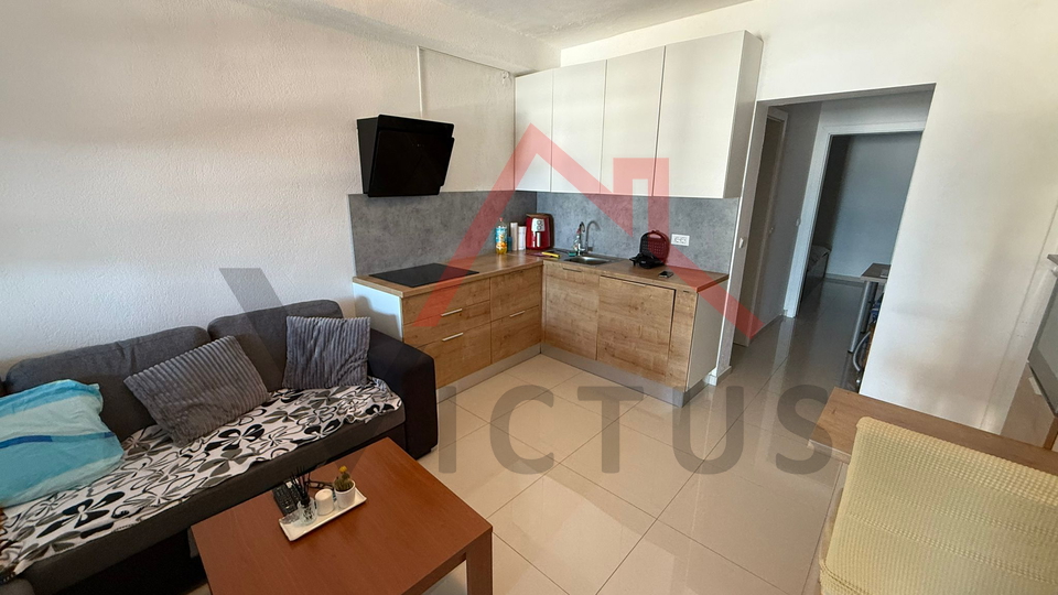 CRIKVENICA - 1-Zimmer-Wohnung mit Wohnzimmer, Erdgeschoss, 38 m2