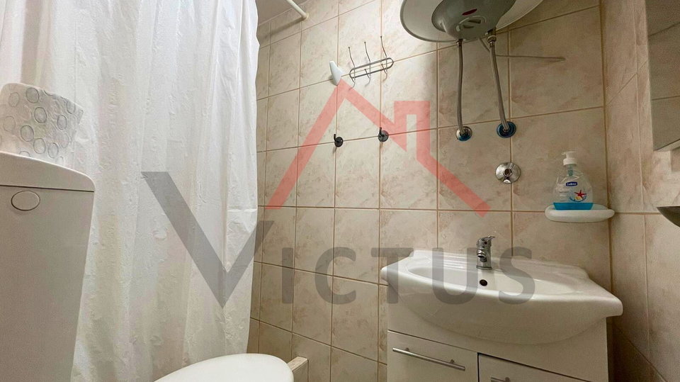 CRIKVENICA - stan 100 m od mora i centra