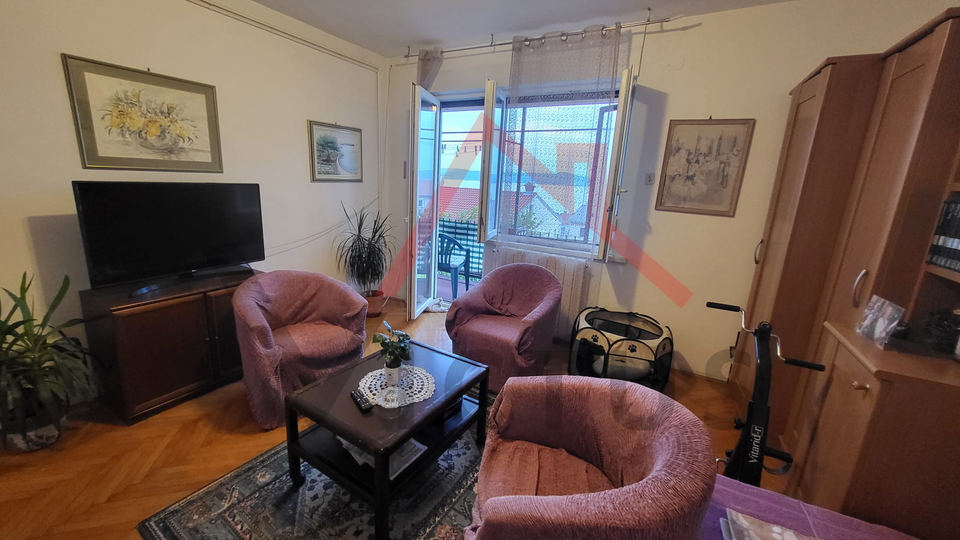 CRIKVENICA - 2 camere + soggiorno con angolo cottura, appartamento vicino al centro, 70 m2