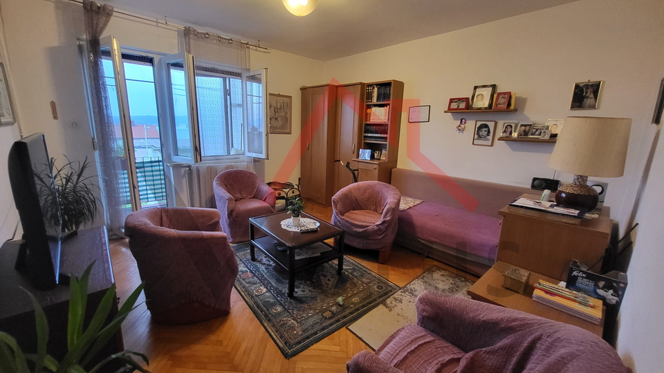 CRIKVENICA - 2 camere + soggiorno con angolo cottura, appartamento vicino al centro, 70 m2