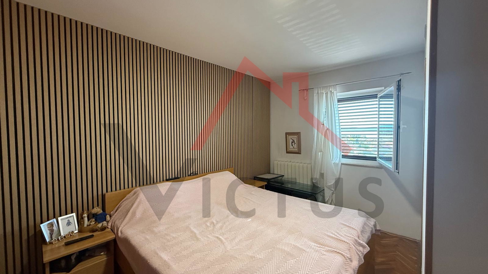 SELCE - 3-Zimmer-Wohnung mit Wohnzimmer, Wohnung im 2. Stock mit Parkplatz