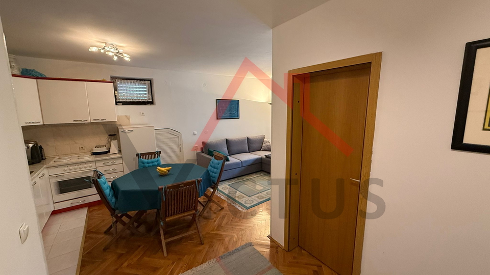 JADRANOVO - 1-Zimmer-Wohnung mit Essbereich, Erdgeschosswohnung, 40 m²