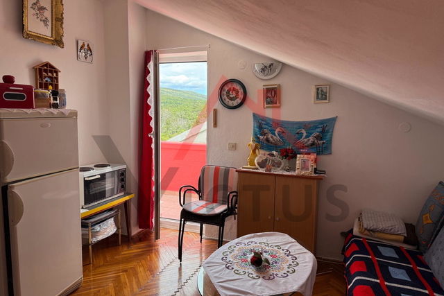 JADRANOVO - Wohnung mit Balkon, 28 m2