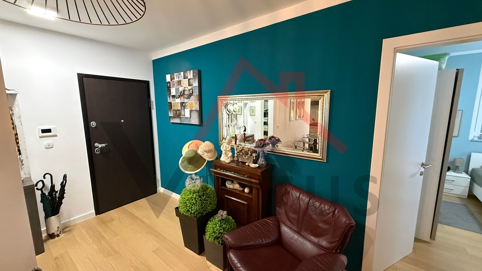 JADRANOVO - 2-Zimmer-Wohnung mit Wohnzimmer, Garten und Parkplatz