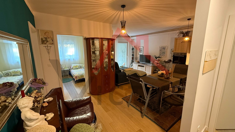 JADRANOVO - 2-Zimmer-Wohnung mit Wohnzimmer, Garten und Parkplatz