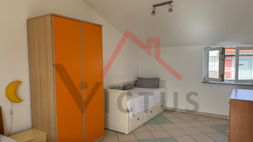 CRIKVENICA - Wohnung unweit des Zentrums, 66 m2