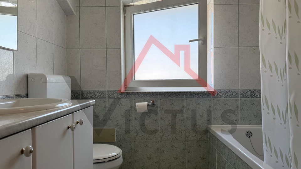 CRIKVENICA - Wohnung unweit des Zentrums, 66 m2
