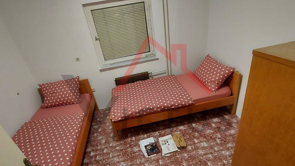 SELCE - Samostojeća kuća s okućnicom, 150 m od mora