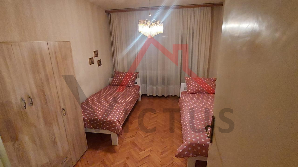 SELCE - Samostojeća kuća s okućnicom, 150 m od mora
