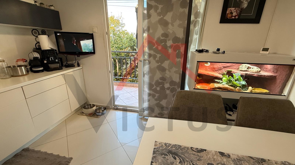 KRALJEVICA - 1-bedroom apartment with dining room, second floor, 51 m2