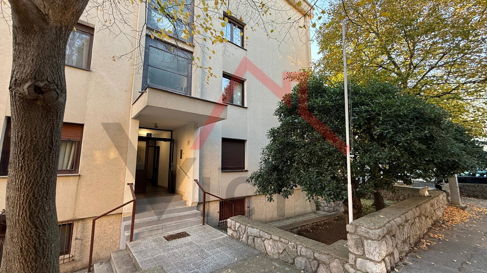 KRALJEVICA - 1-bedroom apartment with dining room, second floor, 51 m2