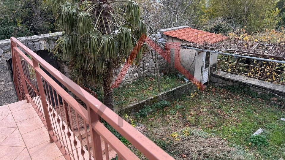 GRIŽANE - Kamena kuća