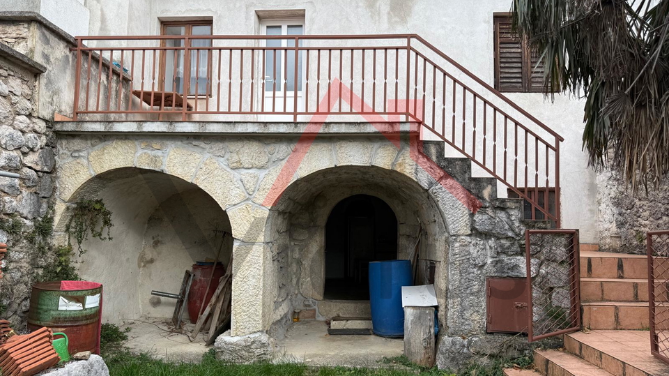 GRIŽANE - Kamena kuća