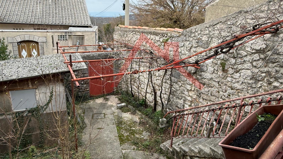 GRIŽANE - Steinhaus aus Stein