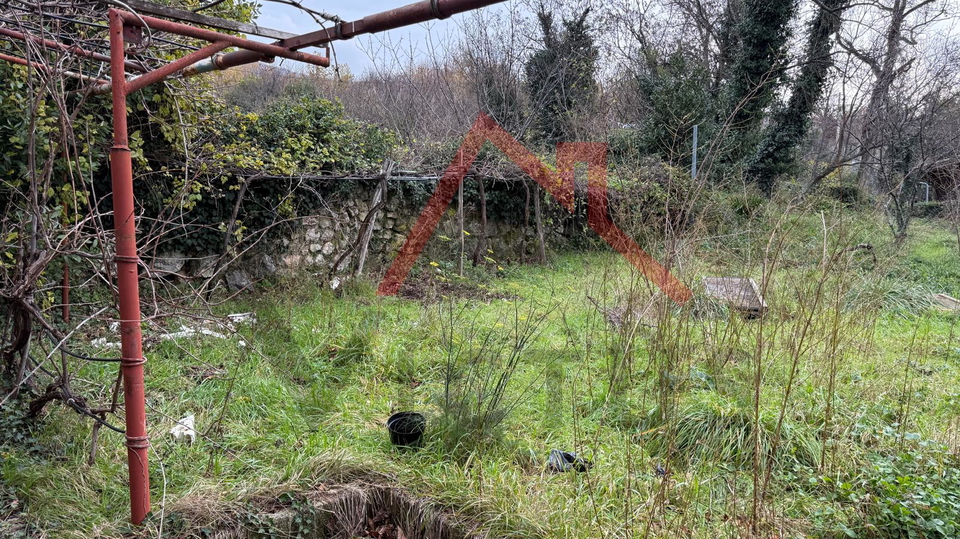 GRIŽANE - Steinhaus aus Stein