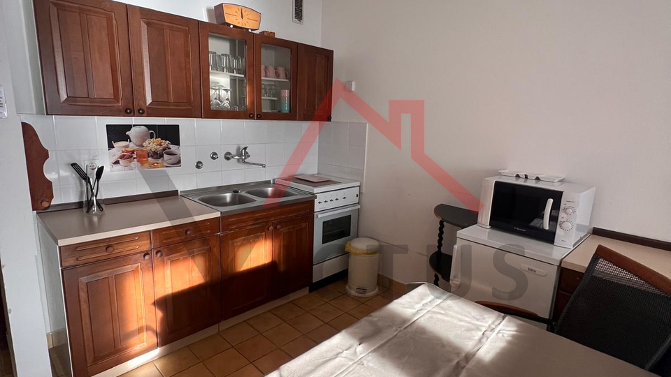 NOVI VINODOLSKI - Stan s balkonom i otvorenim pogledom na more, 45 m2