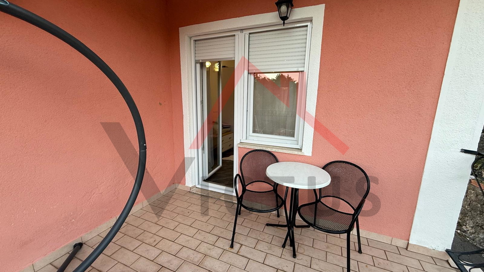 GRIŽANE - Haus mit Swimmingpool im Hinterland