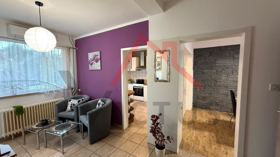 GRIŽANE - Haus mit Swimmingpool im Hinterland