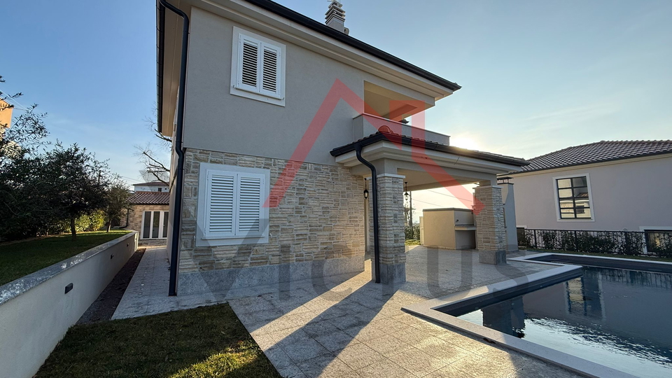 GARICA - Villa mit Pool und Wellnessbereich