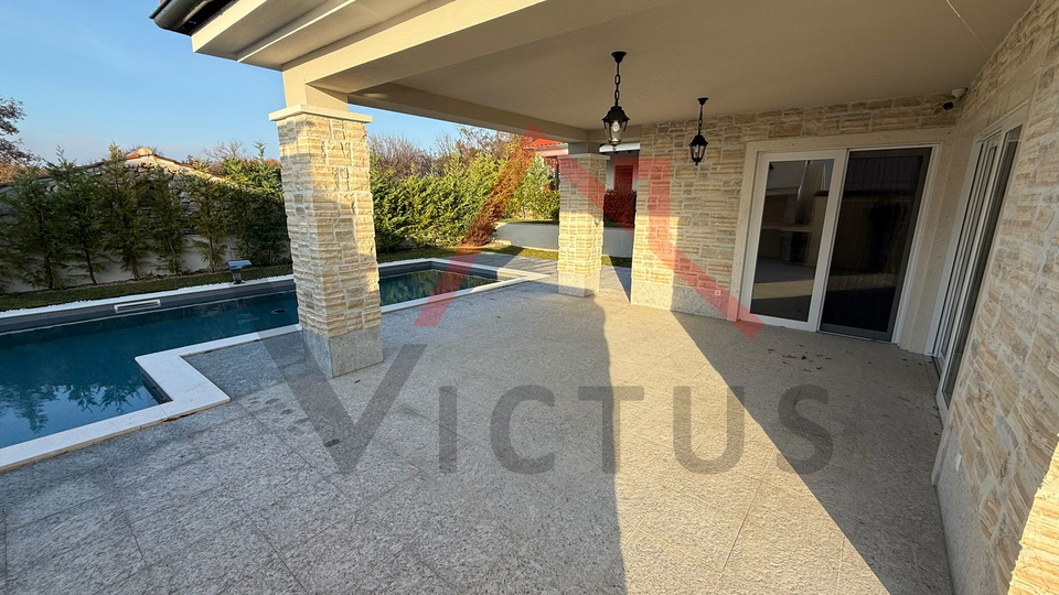 GARICA - Villa mit Pool und Wellnessbereich